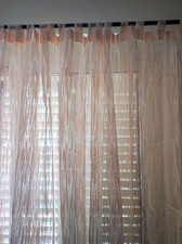 Tenda per Interni trasparente a fantasia con righine bianche e arancioni  usata