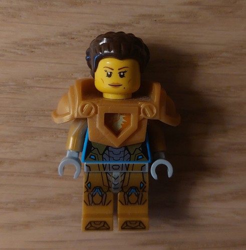 Lego nexo knights minifigure - nexo,