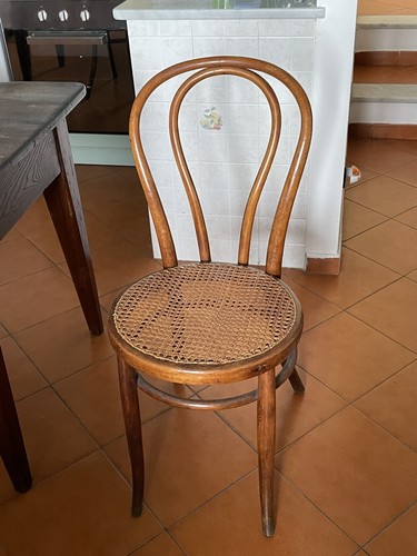Sedie thonet con etichetta - sedie,