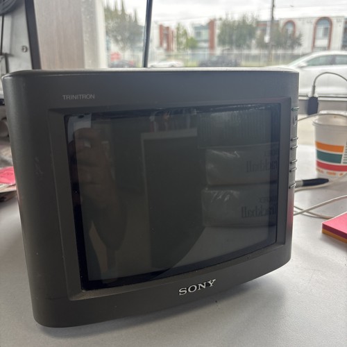 Sony 8ad11 trinitron crt - tv,