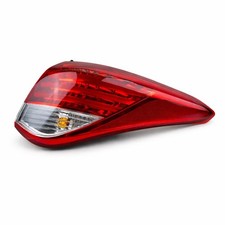 HYUNDAI i40 MK1 BERLINA