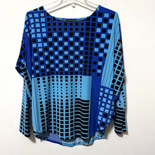Top camicia Josie Natori Popover M maglia elasticizzata blu geo designer manica lunga NUOVO