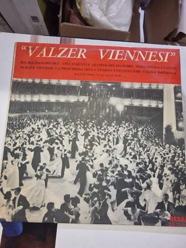 Various valzer viennesi - various, ''