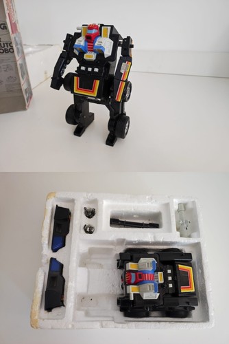 Transformer gig auto robot - robot,
