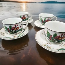 Villeroy & Boch Set of 4 Cups