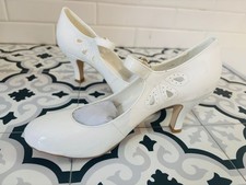 White patent mary - heels, |