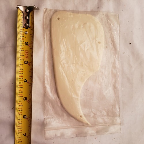 Battipenna per chitarra
