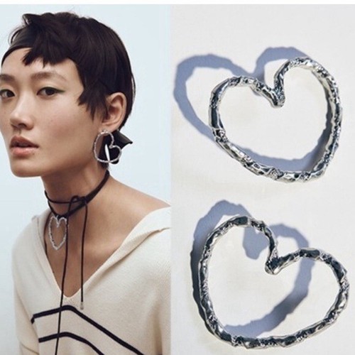 Nwt zara textured earrings - textured,