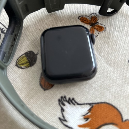 Apple watch series 40mm - 5,