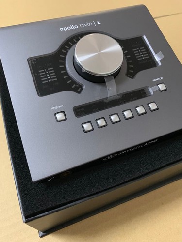 Universal audio apollo twin - apollo, x