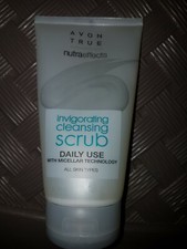 Scrub Micellare Viso Avon +rossetto Rosso Avon