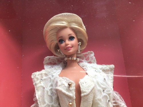 Barbie mattel uptown chic - mattel,