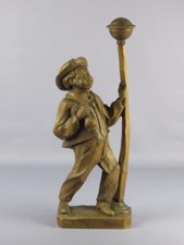 Statua legno uomo con