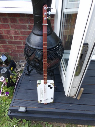 Chitarra cigar box - chitarra,