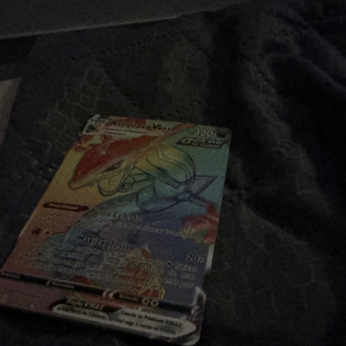 Pokémon rayquaza vmax - vmax, pv