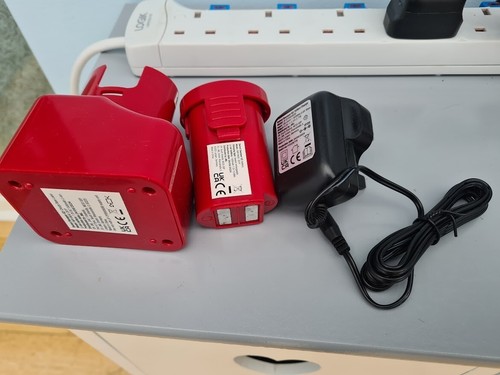 Caricabatteria batteria di - batteria,