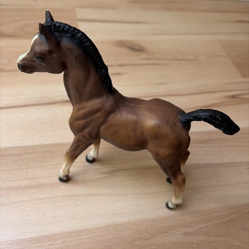Puledro arabo famiglia breyer - arabo,