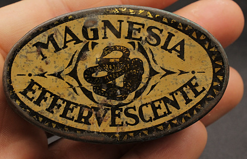 Antica scatola latta magnesia - antica,