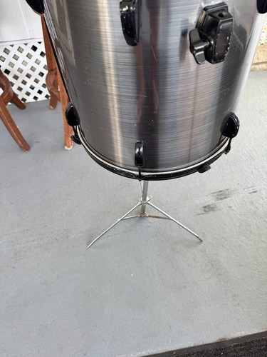 Supporto batteria regolabile