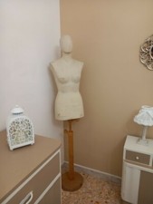  Manichino Donna Artigianale Vintage in cartone e legno colore beige 