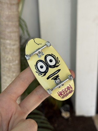 Hero egg fingerboard gori - hero,