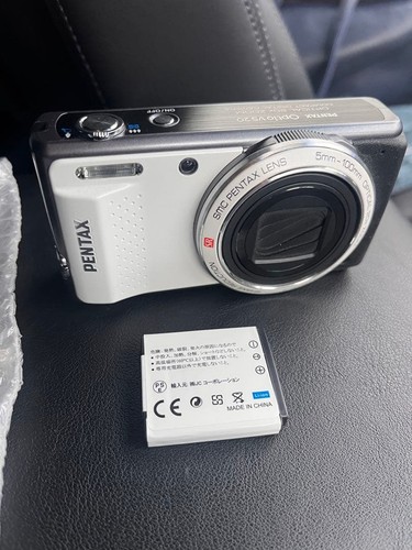 Fotocamera digitale compatta