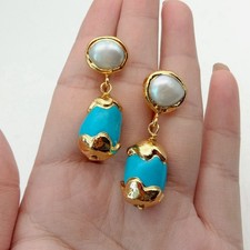 Orecchini a perno placcato oro