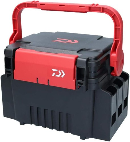 Daiwa tackle box - tackle,