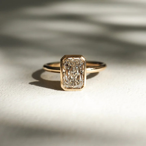 Anello solitario diamante