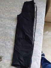 Pantaloniin  Goretex neri nuovi senza etichetta