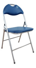 Sedia pieghevole blu con