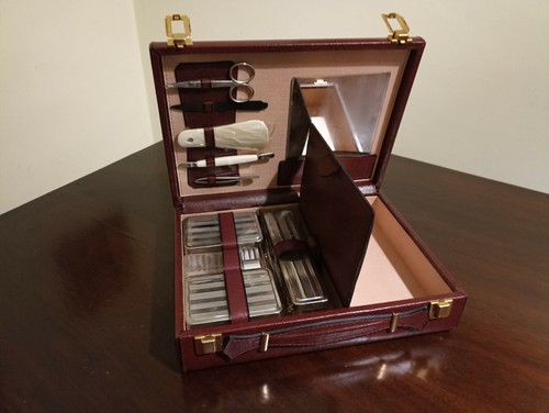 Beautycase pelle uomo - in,