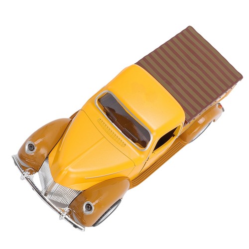 Scale alloy pickup truck - alloy,