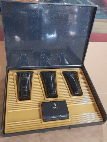 Cofanetto con set viaggio - cofanetto,