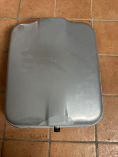 Vaso espansione caldaia - di,