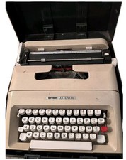 Macchina da scrivere vintage