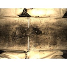 SUPPORTO POMPA INIEZIONE