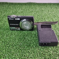 Nikon Coolpix S220 10