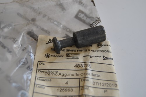Perno aggancio molla