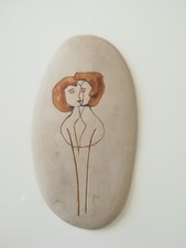 Gli innamorati. Piastrella in ceramica Art Déco