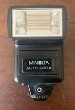 Minolta Flash Auto 220x testa orientabile (M/A universale) 