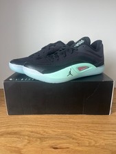 Chaussures Basket Nike Jordan