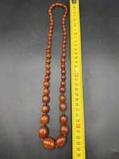 Collana Bachelite, Bakelite