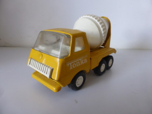 Camion sanson tonka betoniere - tonka,