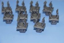 Citroen C4 grey bonnet fixing