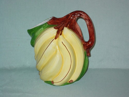Brocca acqua banana - , maiolica