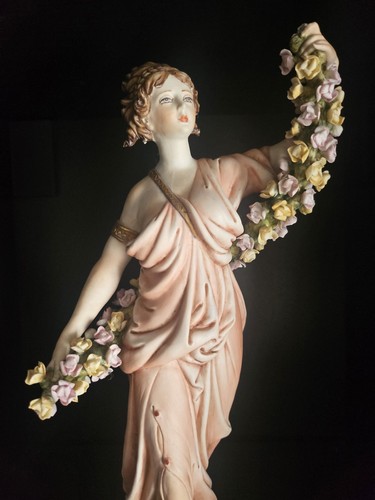 Statua tiche primavera - tiche,