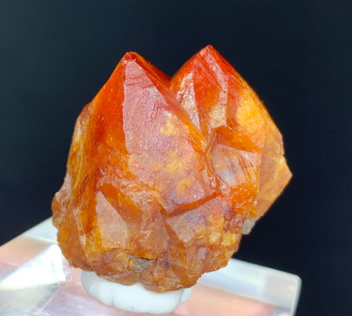 Scheelite doppia arancione - , con