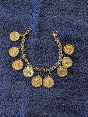 Bracciale vintage con ciondolo