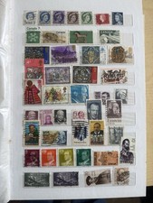 Francobolli Del Mondo, Intera Collezione Come In Foto, Contento In Un Volume.